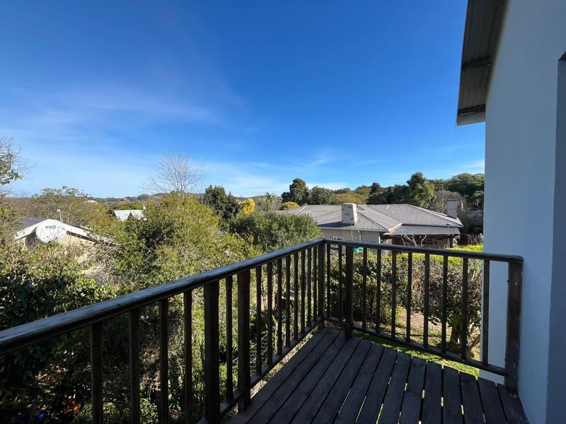 To Let 4 Bedroom Property for Rent in Kingswood Eastern Cape